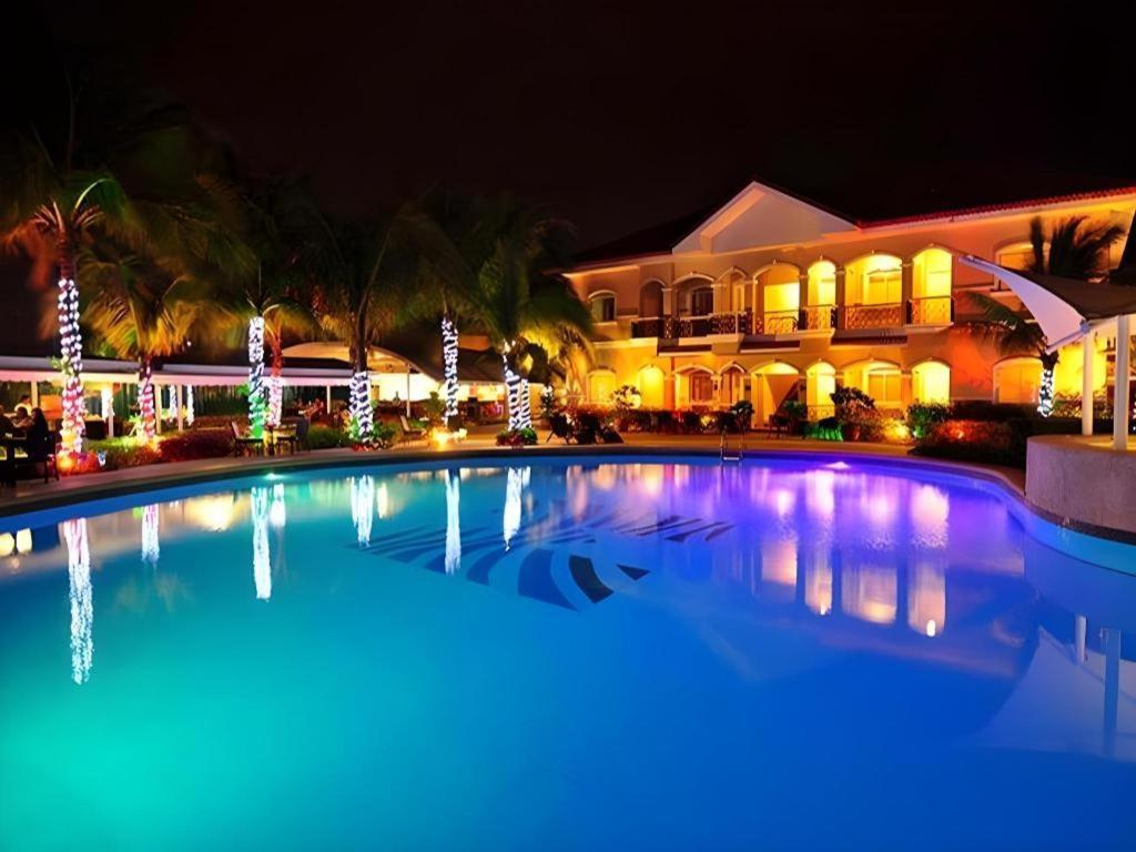 Moonbay Marina The Villas Olongapo Zewnętrze zdjęcie