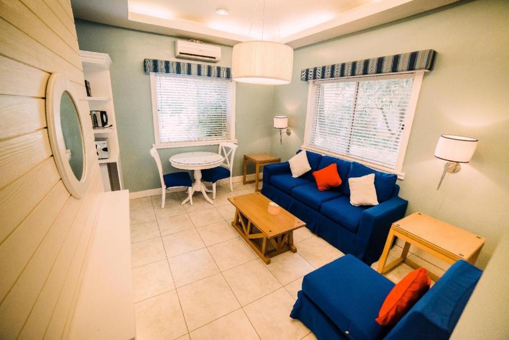Moonbay Marina The Villas Olongapo Zewnętrze zdjęcie