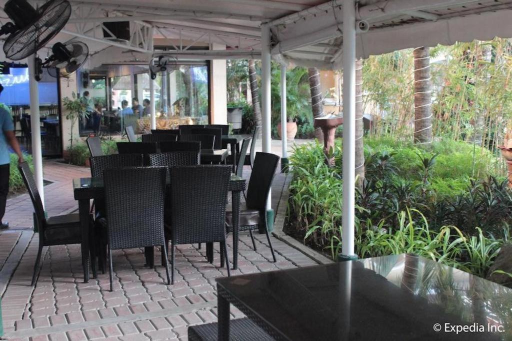 Moonbay Marina The Villas Olongapo Zewnętrze zdjęcie