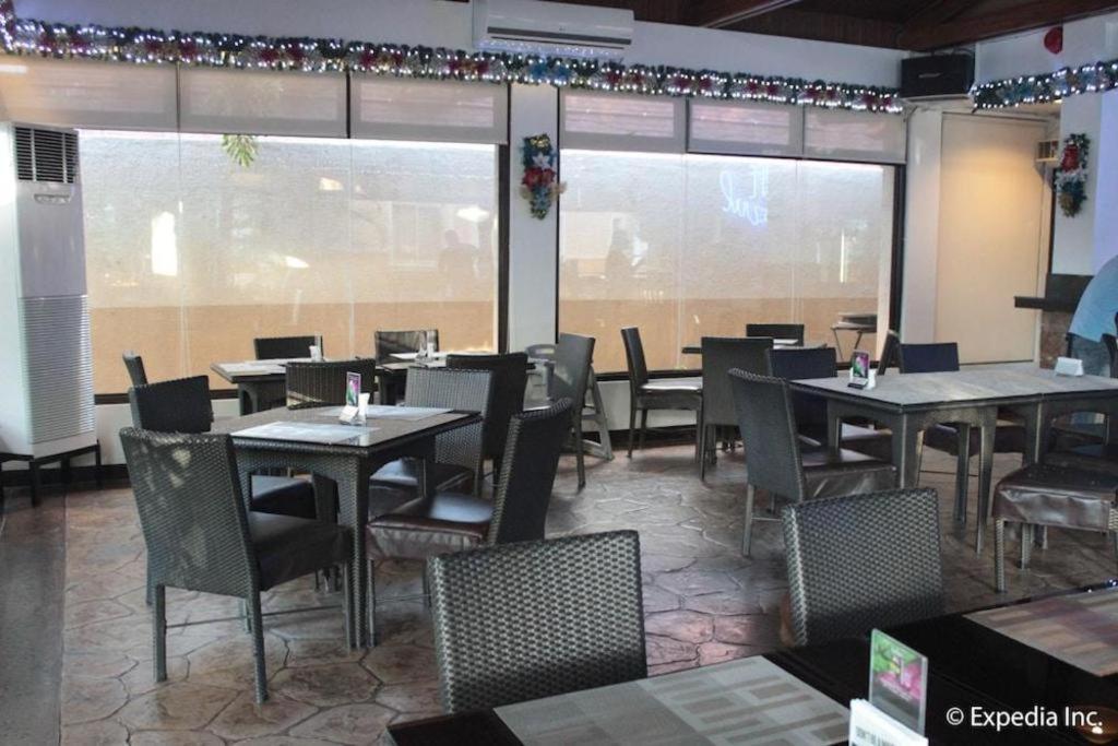 Moonbay Marina The Villas Olongapo Zewnętrze zdjęcie